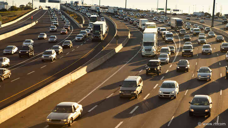 Biden pushes ‘aggressive’ green mileage standard