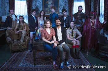 Ghosts: CBS Sets Christmas Marathon as Production on Comedy’s Season Finale Shuts Down - TV Series Finale