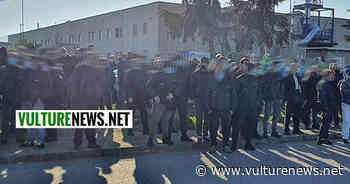 Melfi: sciopero "silenzioso" nella zona industriale. Ecco le foto - vulturenews.net