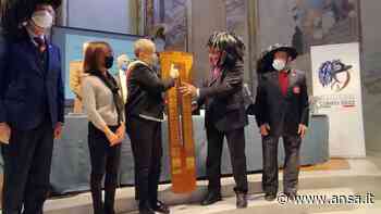 Bersaglieri: consegnata a Cuneo stecca del raduno nazionale - Agenzia ANSA