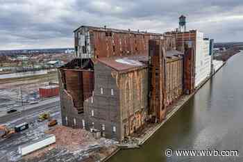 Grain elevator demolition halted temporarily
