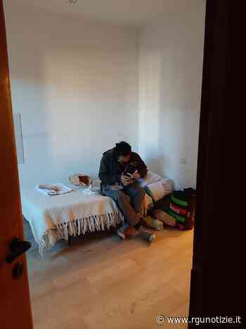 Infreddolito e disorientato, senza fissa dimora aiutato da Caritas Foligno e carabinieri - Rgunotizie.it