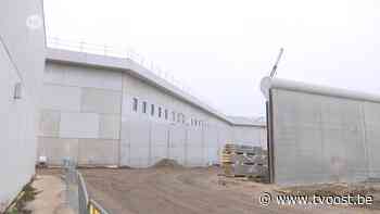 Kunst moet nieuwe (en grijze) 'Poort van Dendermonde' meer kleur geven - TV Oost