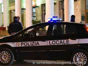 Bari, calci e pugni a operatore ecologico,identità aggressori da video - Corriere del Mezzogiorno