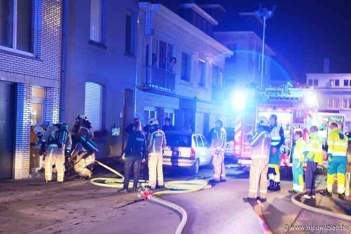 Oververhitte kookpot zorgt even voor paniek: moeder en baby uit voorzorg naar ziekenhuis