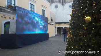 Capri è da morire, allestimenti abusivi di Natale in piazza arrivano i carabinieri - Positanonews - Positanonews