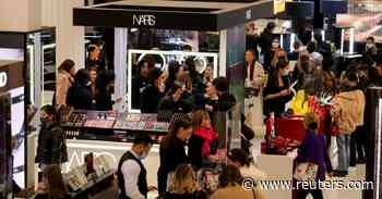 UK retail sales growth slides as Omicron hits - CBI - Reuters