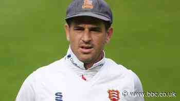 Ryan ten Doeschate: Kent name former Essex captain as new batting coach