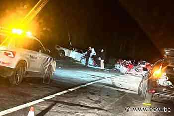 Vrouw overleden na zware crash in Bassenge, vlakbij grens met Riemst - Het Belang van Limburg