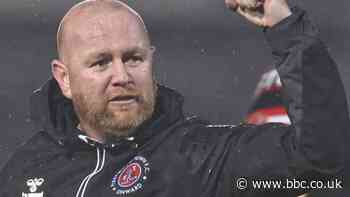 Stephen Crainey: Fleetwood Town appoint interim boss as head coach until end of season
