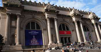 Metropolitan Museum of Art Limits Attendance Amid Virus Surge