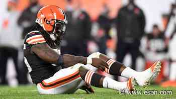 Browns' McKinley suffers torn Achilles