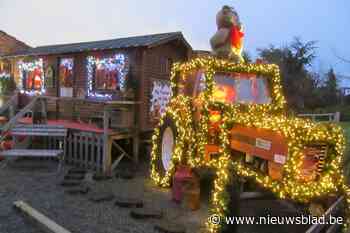Kom piepen door raampjes knusse KerstberenKeet en doe een wens