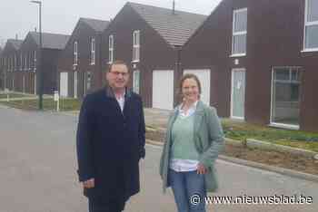 Eerste sociale woningen in Volkegem: “Nog 1.550 gezinnen op wachtlijst in Oudenaarde” - Het Nieuwsblad