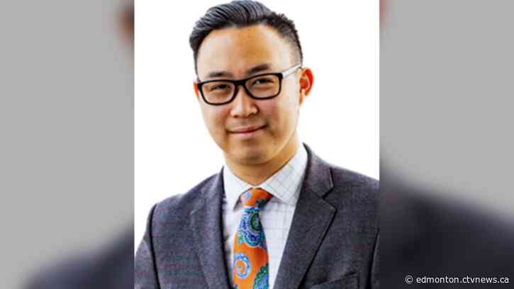 MLA Dang leaves NDP caucus after RCMP search of his home: Notley