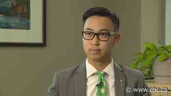 Alberta MLA Thomas Dang resigns from NDP caucus after RCMP searches home