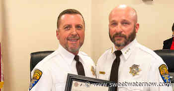 Sheriff's Office Deputy Sutton Receives Life Saving Award - SweetwaterNOW