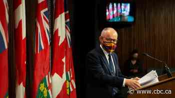 Expect to wait longer to book a COVID-19 test, Ontario's top doctor warns as Omicron surges