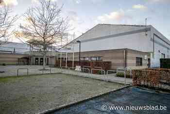 Vaccinatiecentrum Klein Boom nodigt dertigers uit voor derde prik: “Al wie geboren is voor april 1987” - Het Nieuwsblad