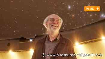 Im Augsburger Planetarium war er den Sternen stets nah