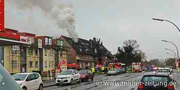 Rauchwolke über Haus an der Leveringhäuser Straße in Waltrop - Marler Zeitung
