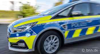 Kleinbus macht sich in Gernsbach an steiler Straße selbstständig - BNN - Badische Neueste Nachrichten