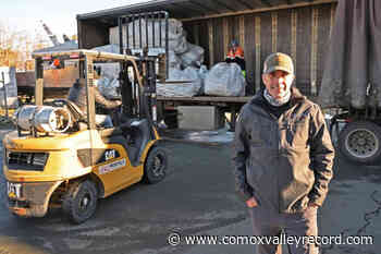 Vancouver Island shorelines scrubbed cleaner thanks to tour operator-led project – Comox Valley Record - Comox Valley Record