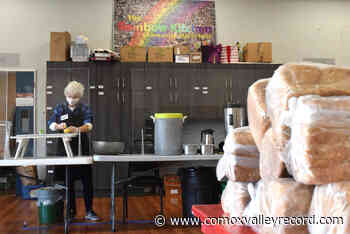 Esquimalt food bank straining under unprecedented, pandemic-fueled 'tidal wave' – Comox Valley Record - Comox Valley Record