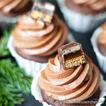Hingucker auf der Weihnachtstafel: Dominostein-Cupcakes - radioeuskirchen.de