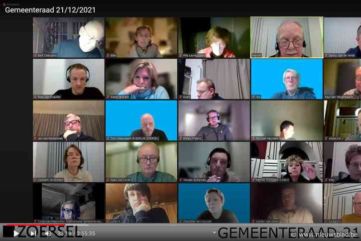 Gedragscode voor digitaal vergaderen: raadsleden mogen niet meer pintelieren of slapen