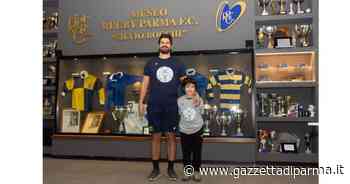 La maglietta della Rugby Parma a favore della Pubblica Assistenza - Gazzetta di Parma