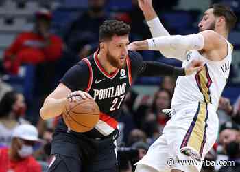 Trail Blazers Can't Keep Up In Fourth Versus Pelicans - Trailblazers.com