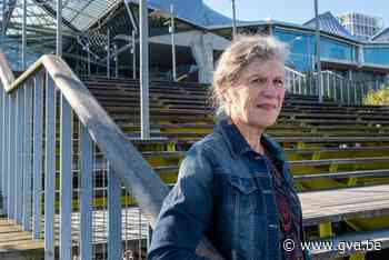 Poetsvrouw werd magistrate: “Ik ben het paradepaardje van het tweedekansonderwijs in Hoboken” - Gazet van Antwerpen