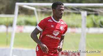 Após saída do Náutico, volantes Matheus Jesus e Matheus Trindade são anunciados por equipes da Série B - JC Online