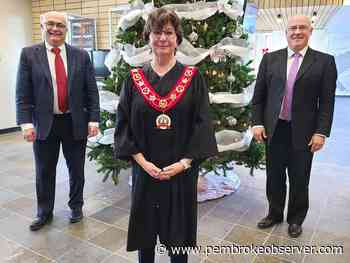 Debbie Robinson sworn in for third term as Renfrew County warden - Pembroke Observer