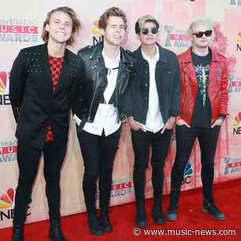 5 Seconds of Summer sued $2.5m by former management team