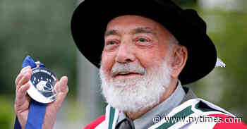 Thomas Kinsella, Evocative Irish Poet, Is Dead at 93