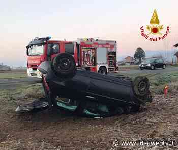 Auto si ribalta a Villafalletto: un ferito, portato al DEA di Cuneo - IdeaWebTv