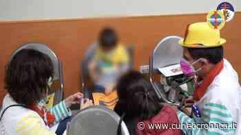 Vaccino ai bambini in ospedale a Cuneo con clown, giochi e "diplomi di coraggio" - Cuneocronaca.it