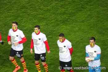 📷 🎥 Deze solidariteitsactie voerde KV Mechelen in het kader van De Warmste Week (en tegen racisme)