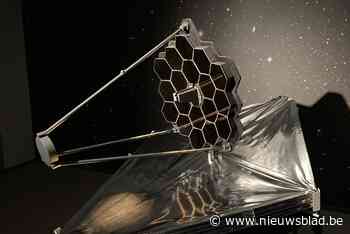 Urania staat met maquette en livestream stil bij lancering van nieuwe telescoop