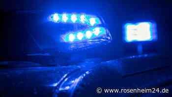 Brennende Couch in Wasserburg - drei Personen erleiden Rauchvergiftung