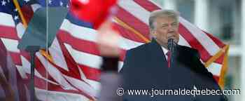 Trump demande à la Cour suprême de bloquer le transfert de documents à la commission sur l'assaut du Capitole