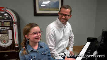 A 7 Questions holiday edition with Stephen Nelson and his incredible Christmas song mashup - East Idaho News