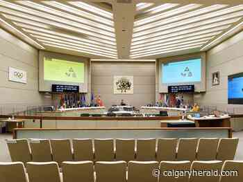 Nelson: Hold that phone, Calgary city council's lost the plot - Calgary Herald