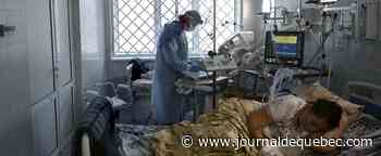 Omicron: risque d'hospitalisation réduit jusqu'à 70% par rapport au variant Delta