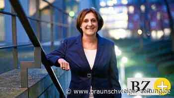 Britta Ernst: Ministerin, nicht nur die "Kanzlergattin"