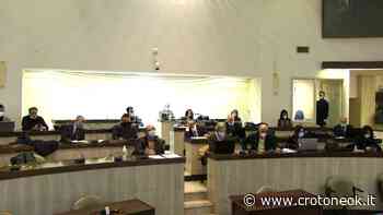 Crotone, scrivono alcuni consiglieri: "O rimettere il mandato nelle mani del Prefetto o fare mea culpa" ~ CrotoneOk.it - CrotoneOK.it