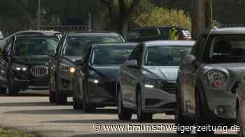 Lange Schlangen vor US-Testzentren