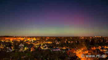 Polarlichter und Vollmond über Kiel - das unglaubliche Spektakel im Zeitraffer - RTL Online